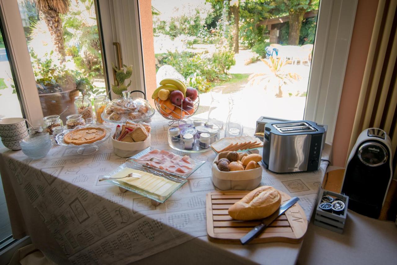 B&B 3 Tigli Maslianico Eksteriør bilde